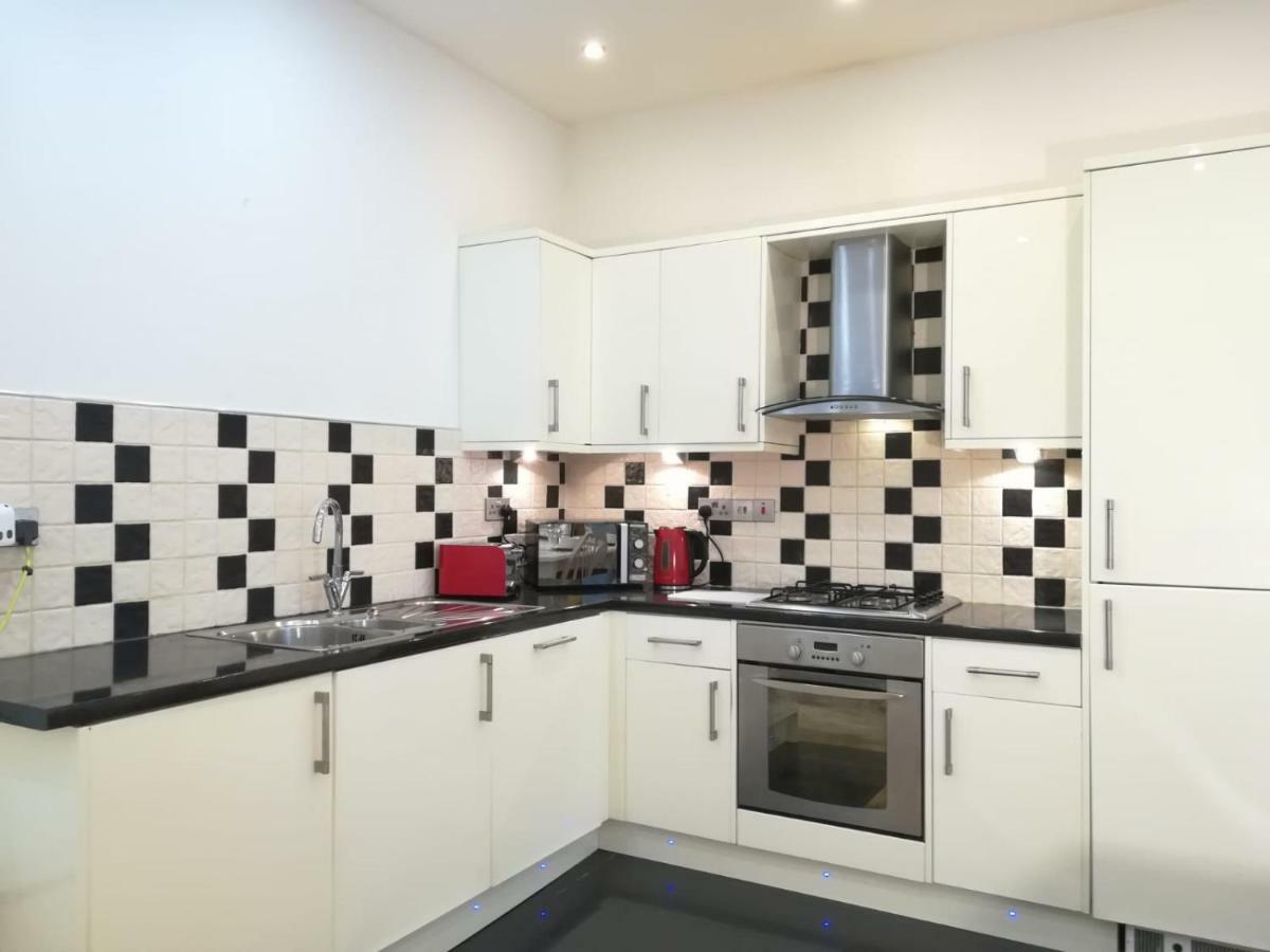 Spacious, Ground Floor, 2 Bedroom Apartment, Uplands, Swansea Extérieur photo